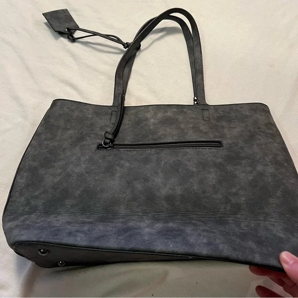 Women’s large hand bag/ tote. With medal X on the straps. - Picture 2 of 15